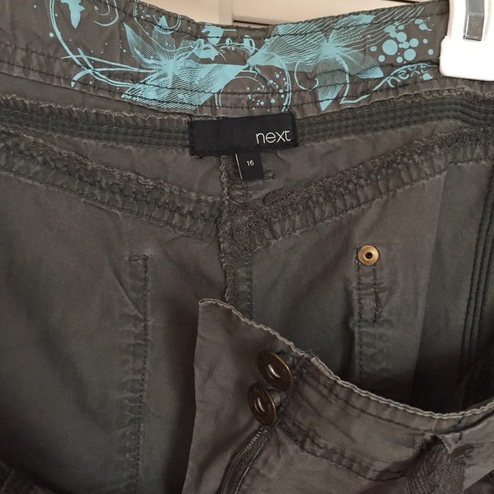 Women’s cargo pants